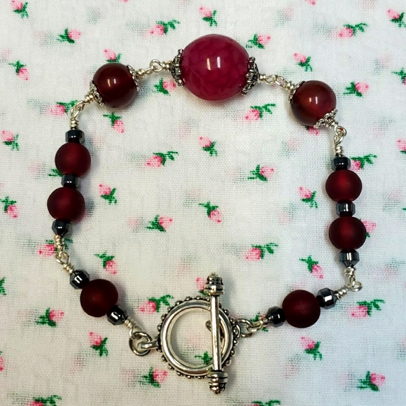 J & R Gems! Jewelry - "PRICE DROP" Beautiful Toggle Bracelet!